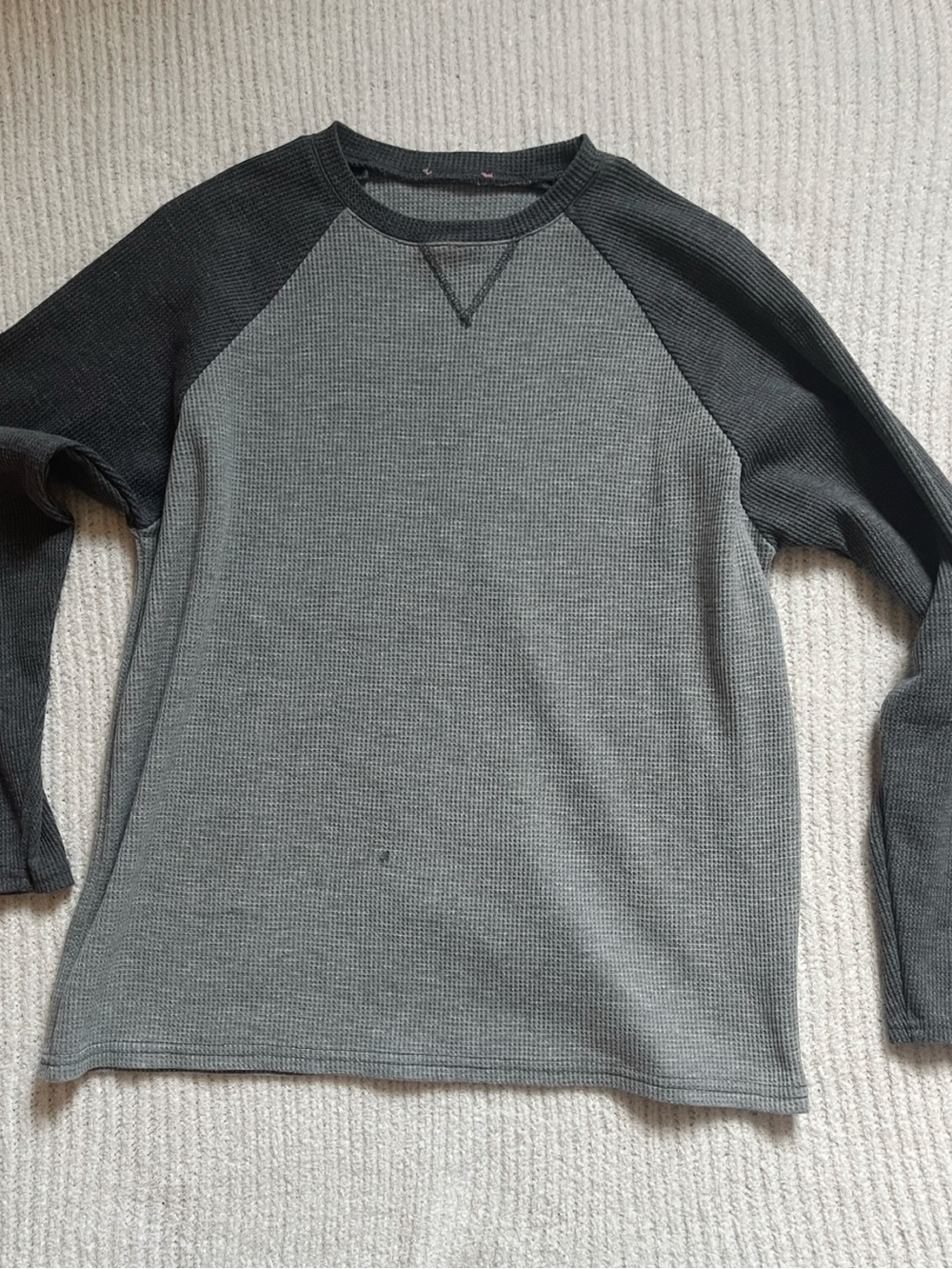 Edikted Women's Two-Tone Gray Long Sleeve Thermal Tee